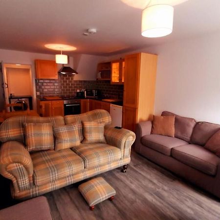 Ballycastle Accommodation - Ash Tree House Екстериор снимка