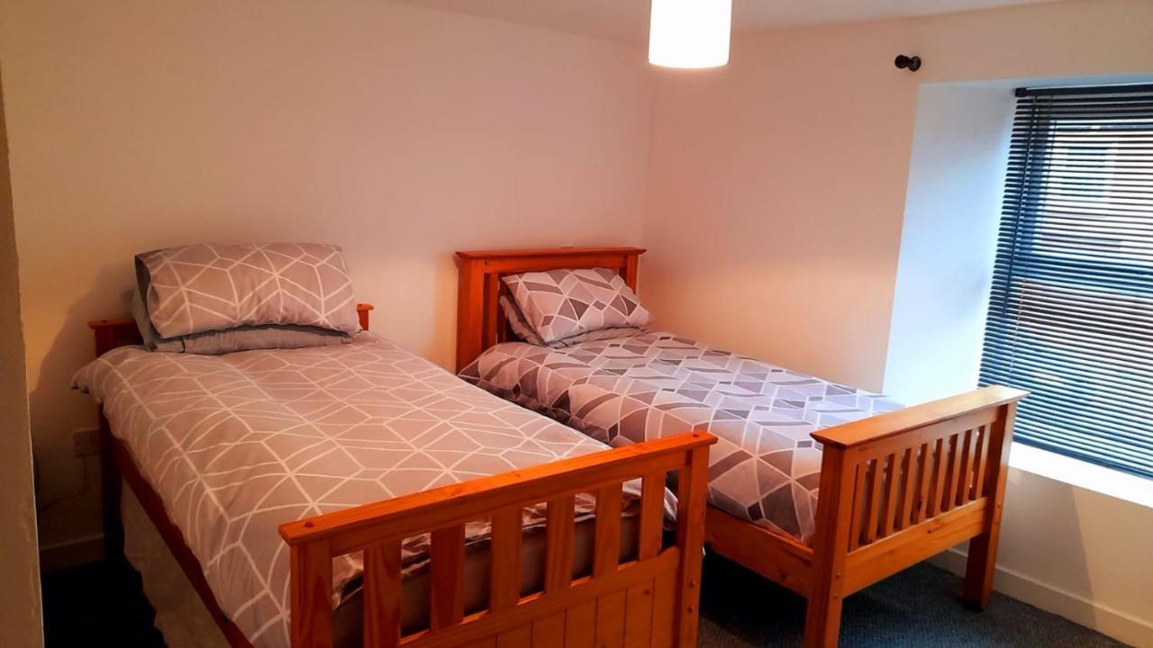 Ballycastle Accommodation - Ash Tree House Екстериор снимка